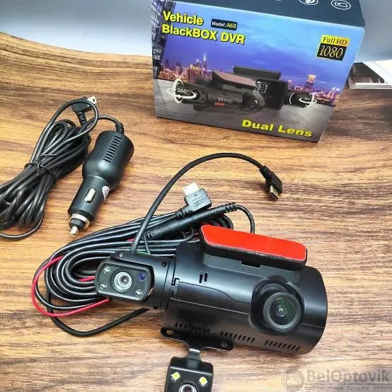 Câmera de segurança para carro com duas lentes