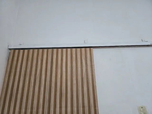 Porta de madeira de correr