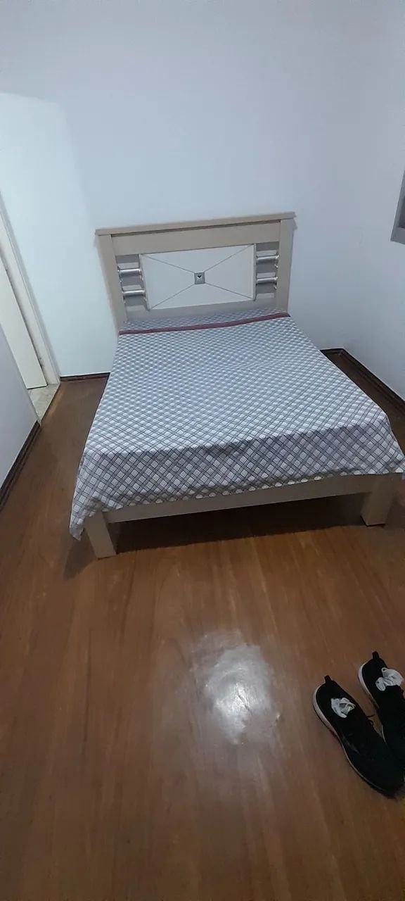 Cama casal alto padrão 