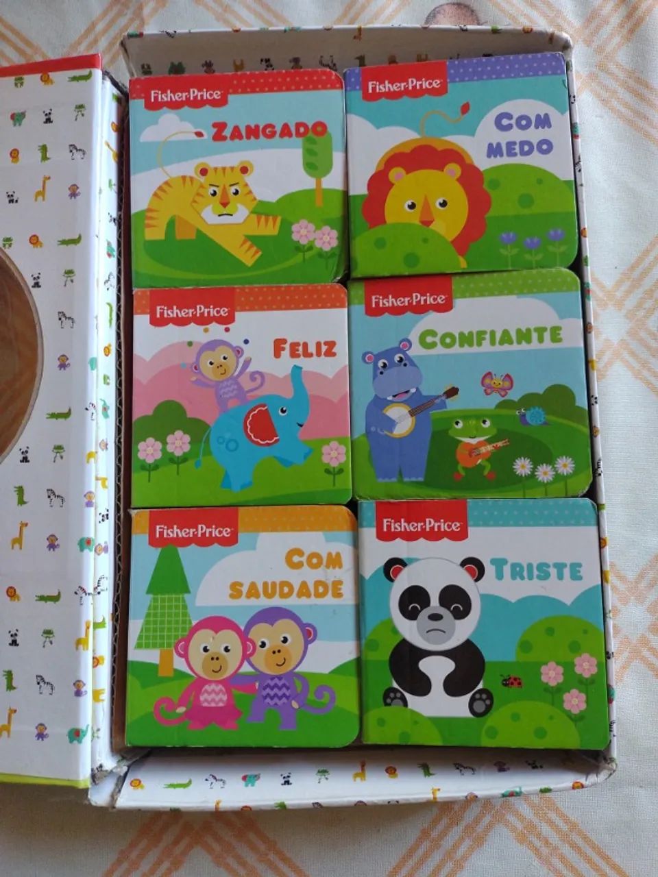 Livrinhos Fisher-Price Quando Estou 6 Mini Livros - Foto 4