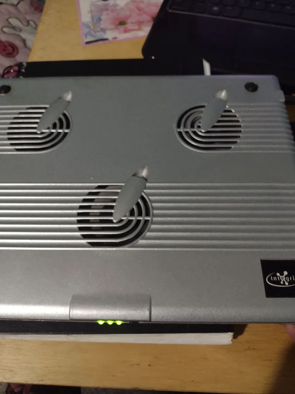 2 Suporte para notebook 
