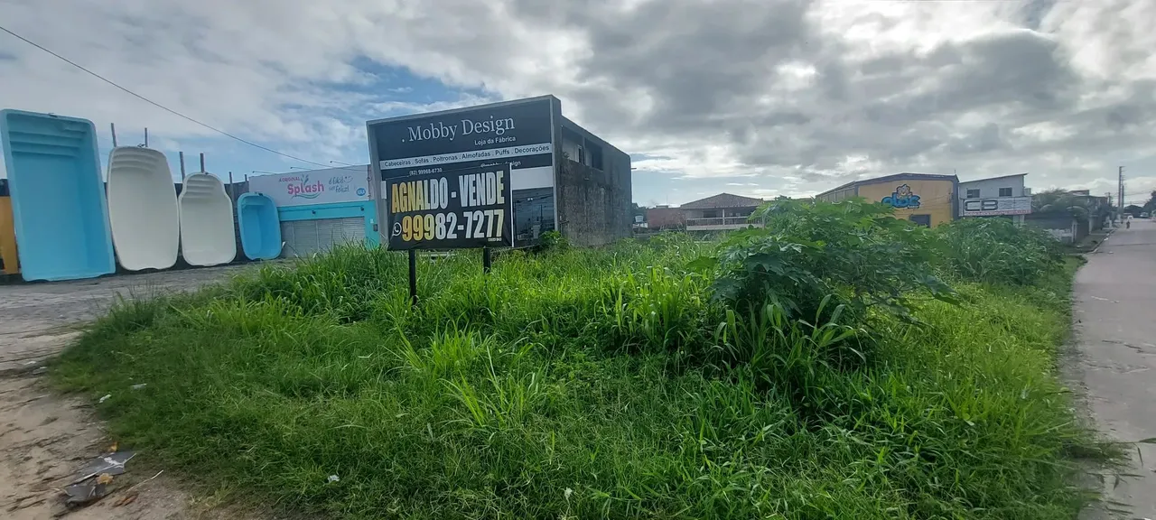 Imóvel para venda tem 770 metros quadrados em Cidade Universitária - Maceió - AL