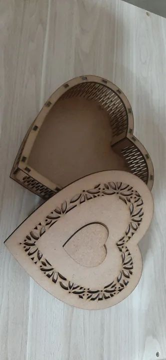 Caixa em MDF em formato de coração kit c/5 unds - Foto 2