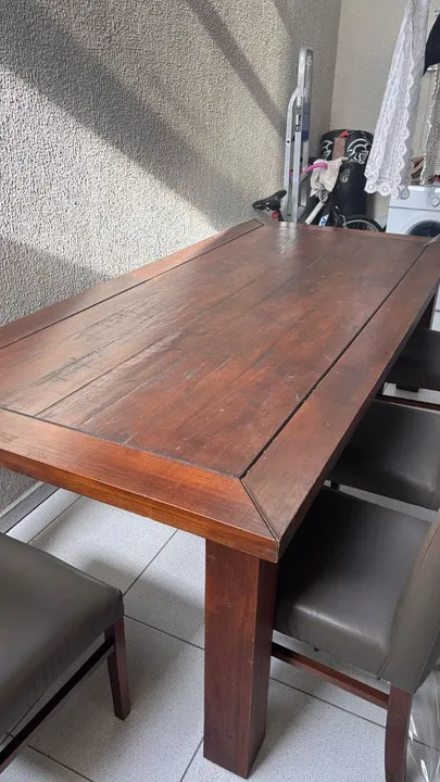 Mesa de Madeira Maciça Artesian