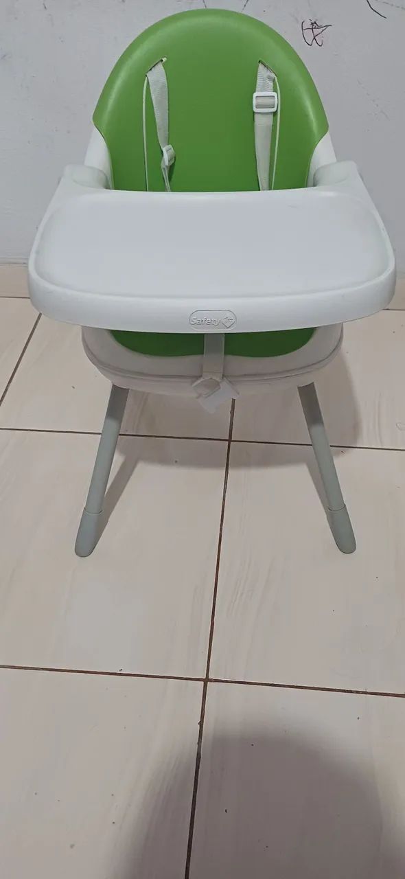 **299,00** ÚLTIMA OPORTUNIDADE Cadeira Jelly Safety 1st de alimentação