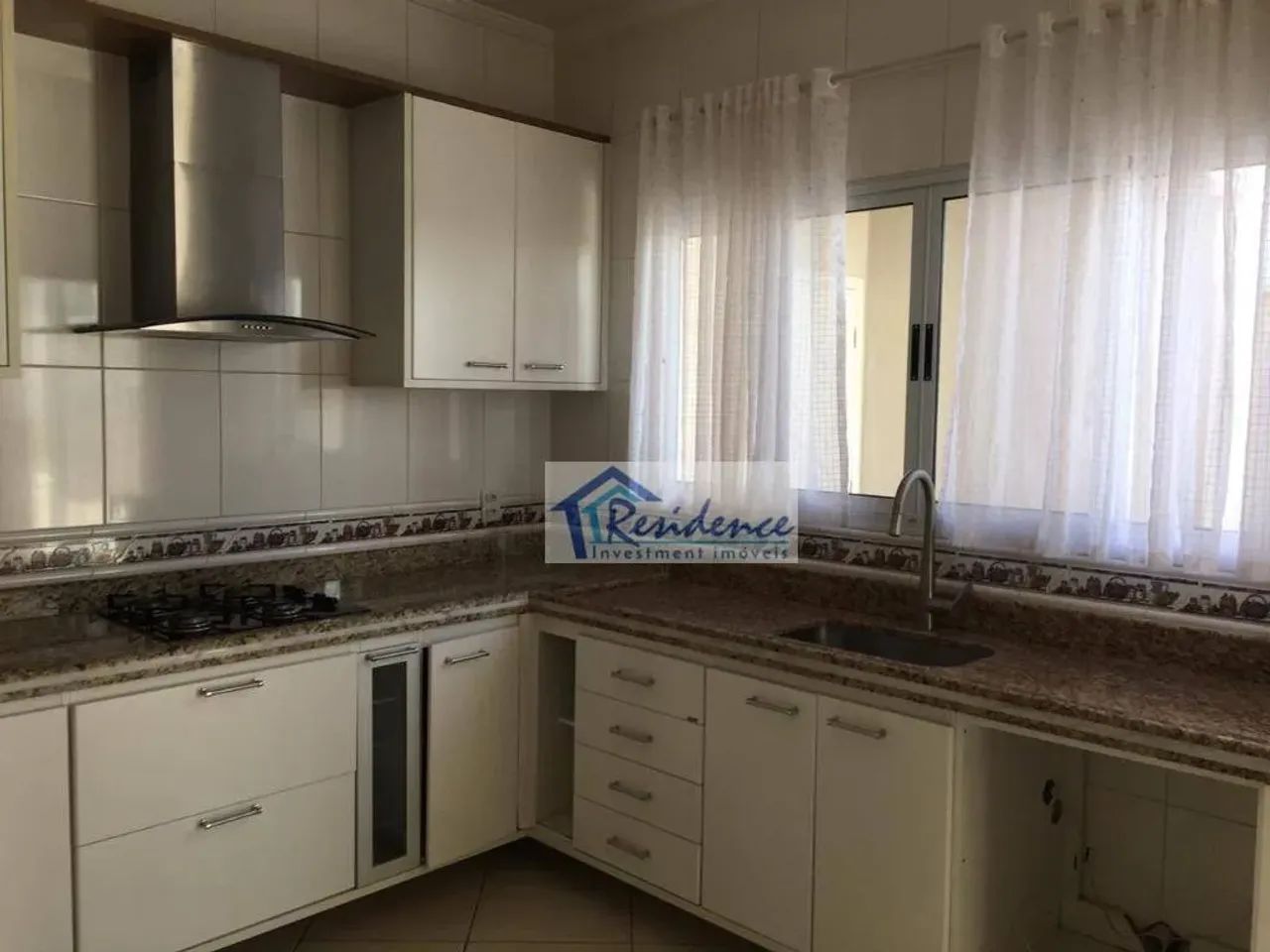 Casa com 3 dormitórios para alugar, 190 m² por R$ 7.593,00/mês - Jardim Portal dos Ipês -  - Foto 4