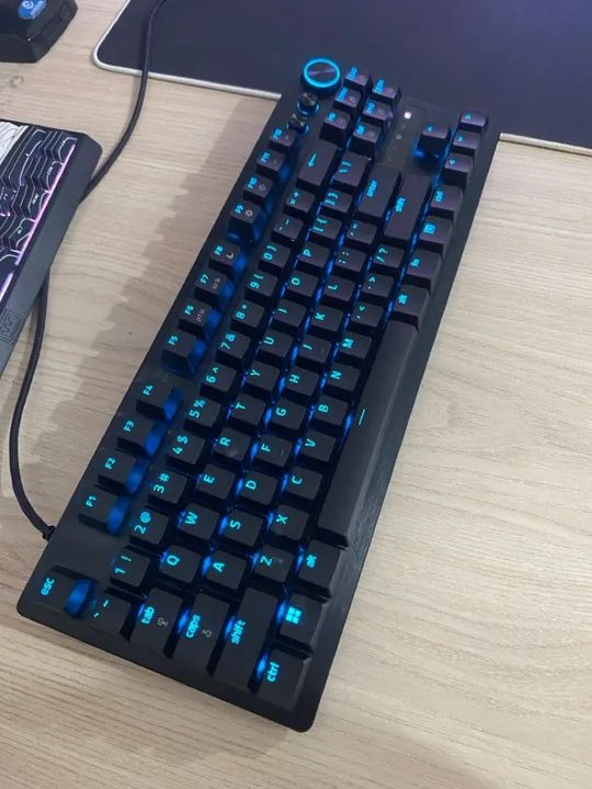 Teclado Razer Huntsman Pro V3 TKL - Foto 2