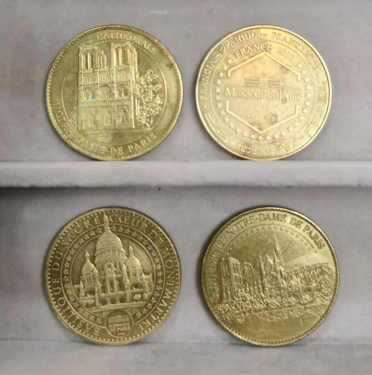 Lote com 4 medalhas  - Foto 2