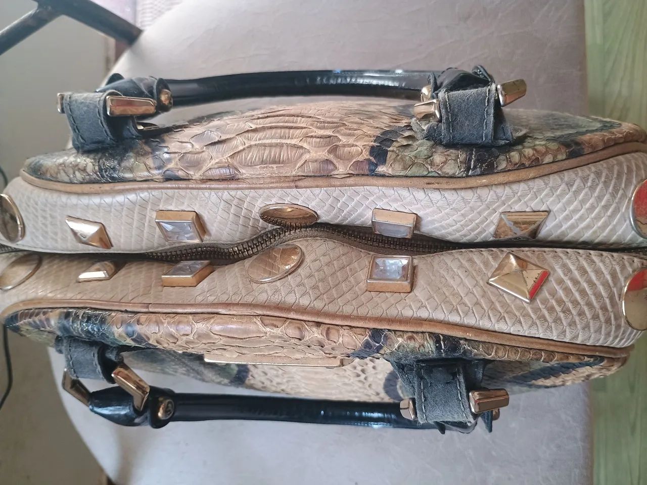 Bolsa de Mão em Couro de Cobra Carmen Steffens  - Foto 3