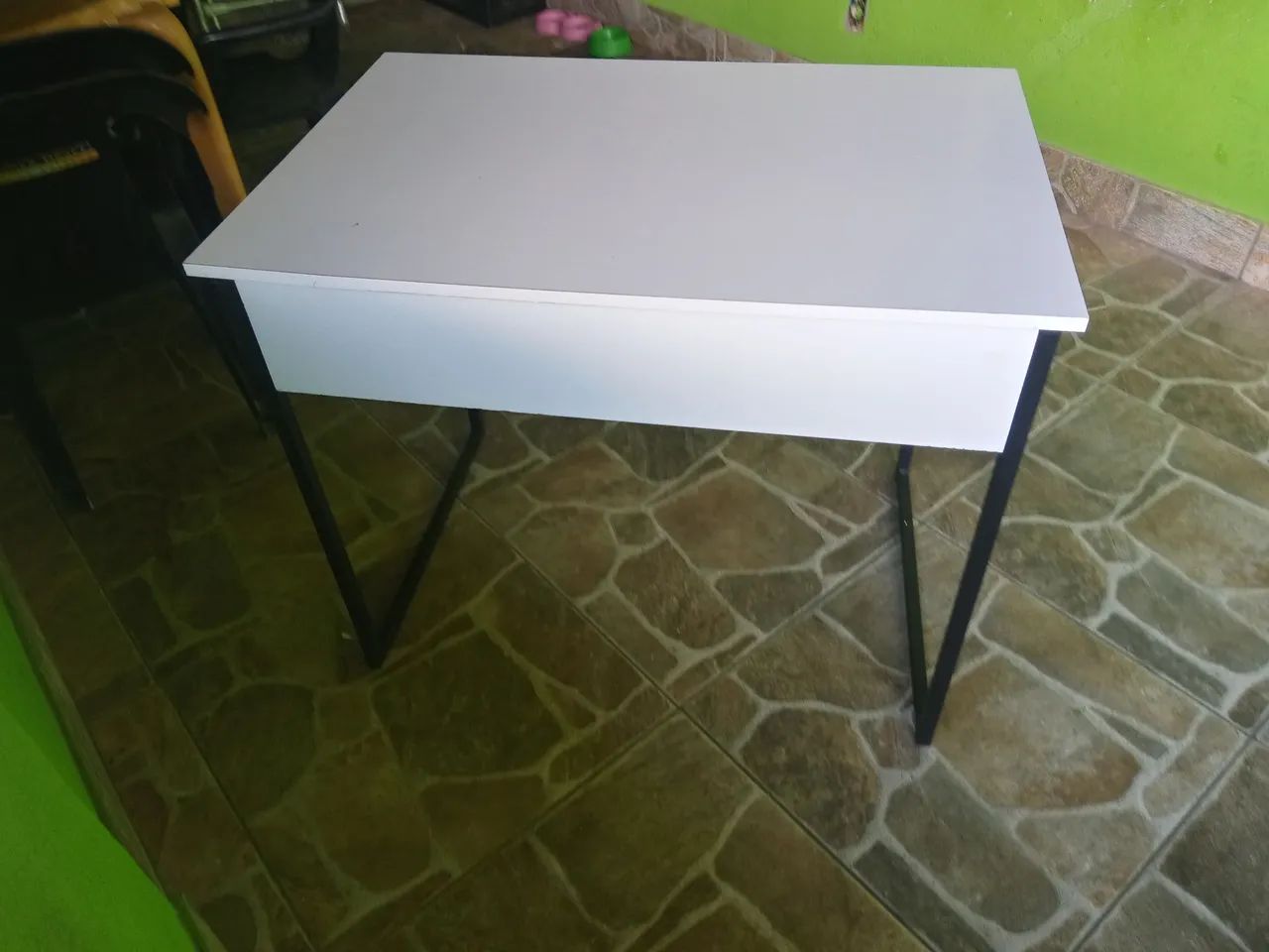 Mesa basica de escrit ório - Foto 2