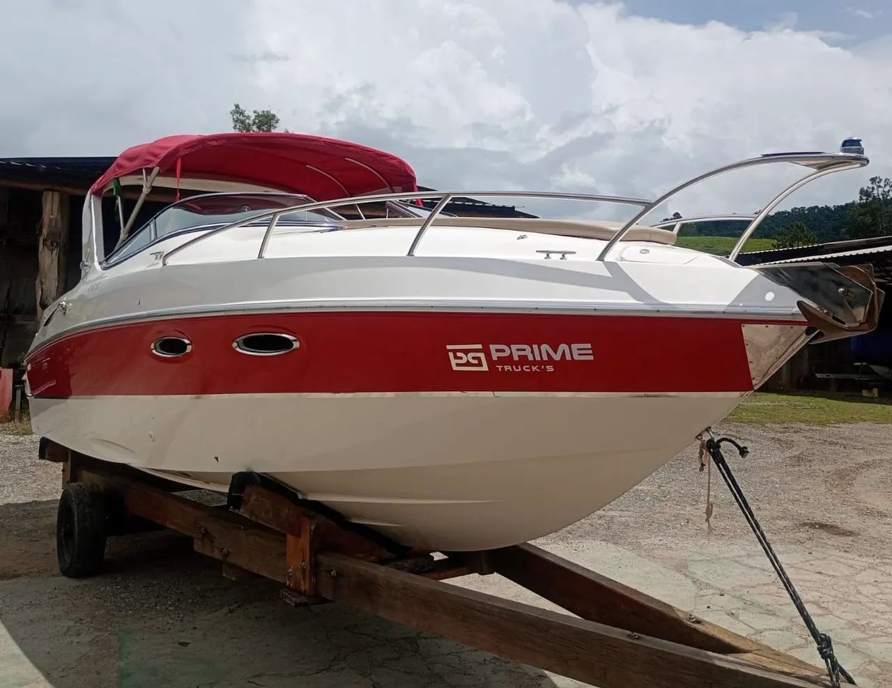 LANCHA VENTURA 26,5 PÉS ANO 2015 CABINADA - Foto 12