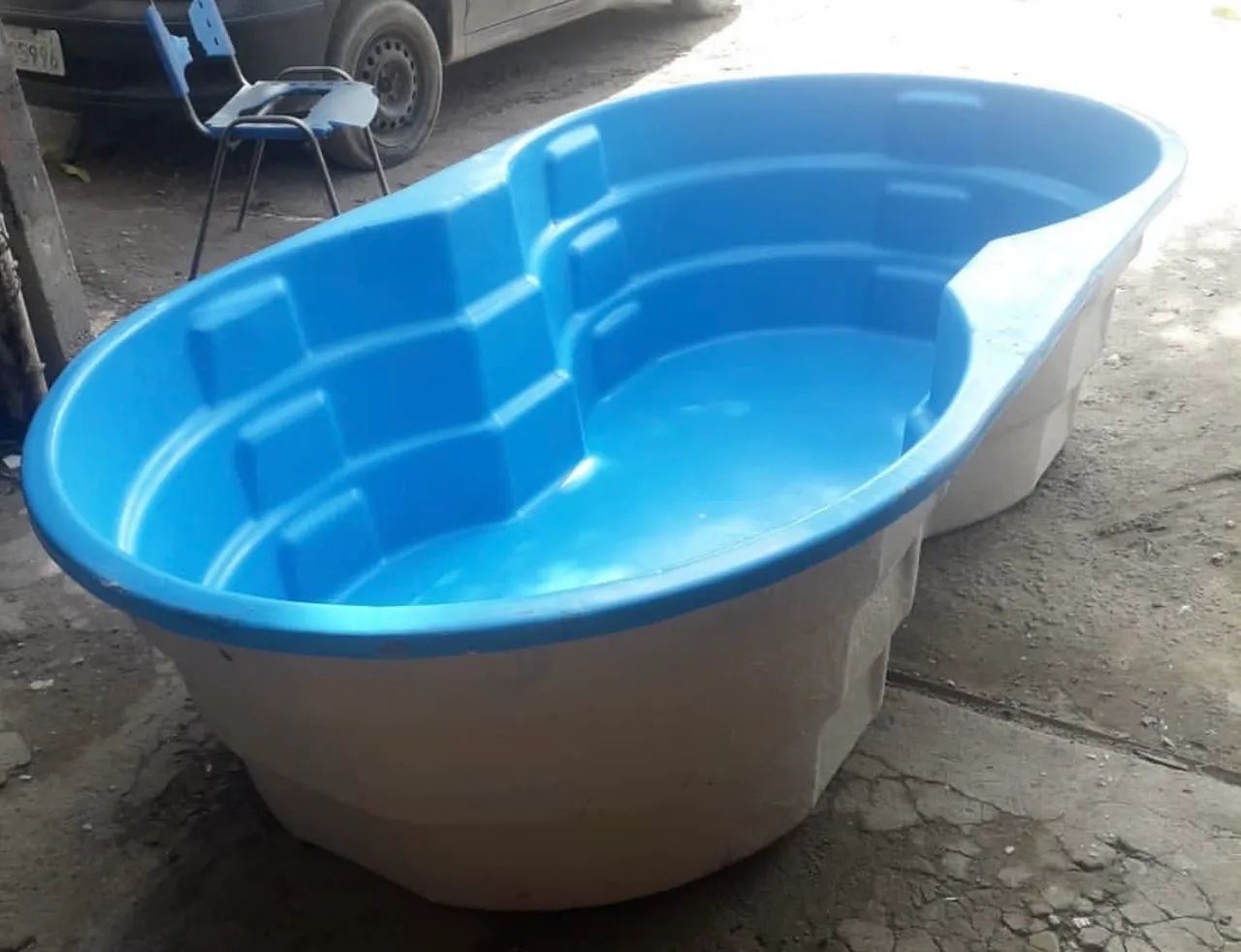 PISCINA DE FIBRA 1.200 LITROS NOVA - R$ 2.200 - Foto 2