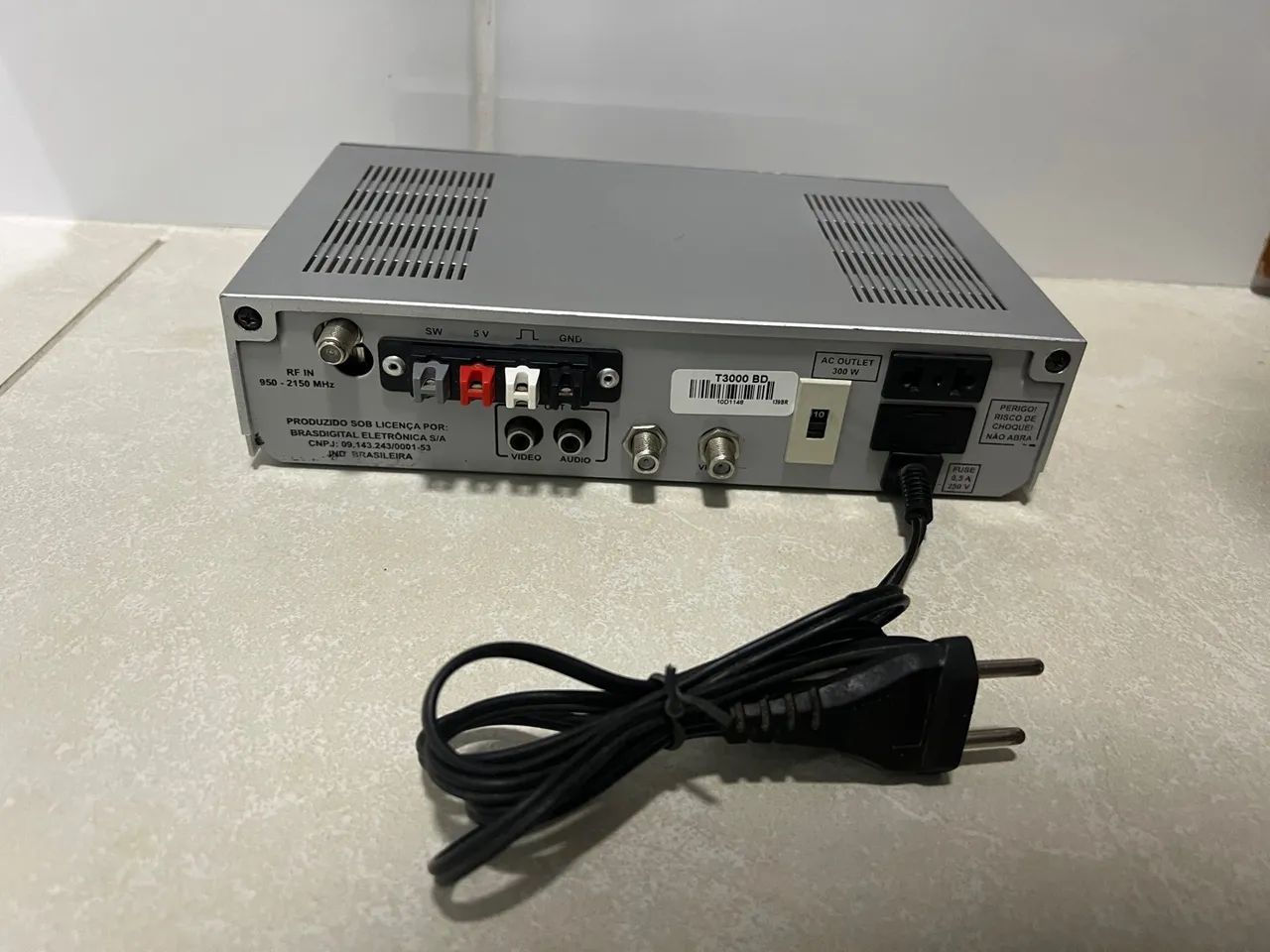 Receptor de Satélite Tecsar T3000