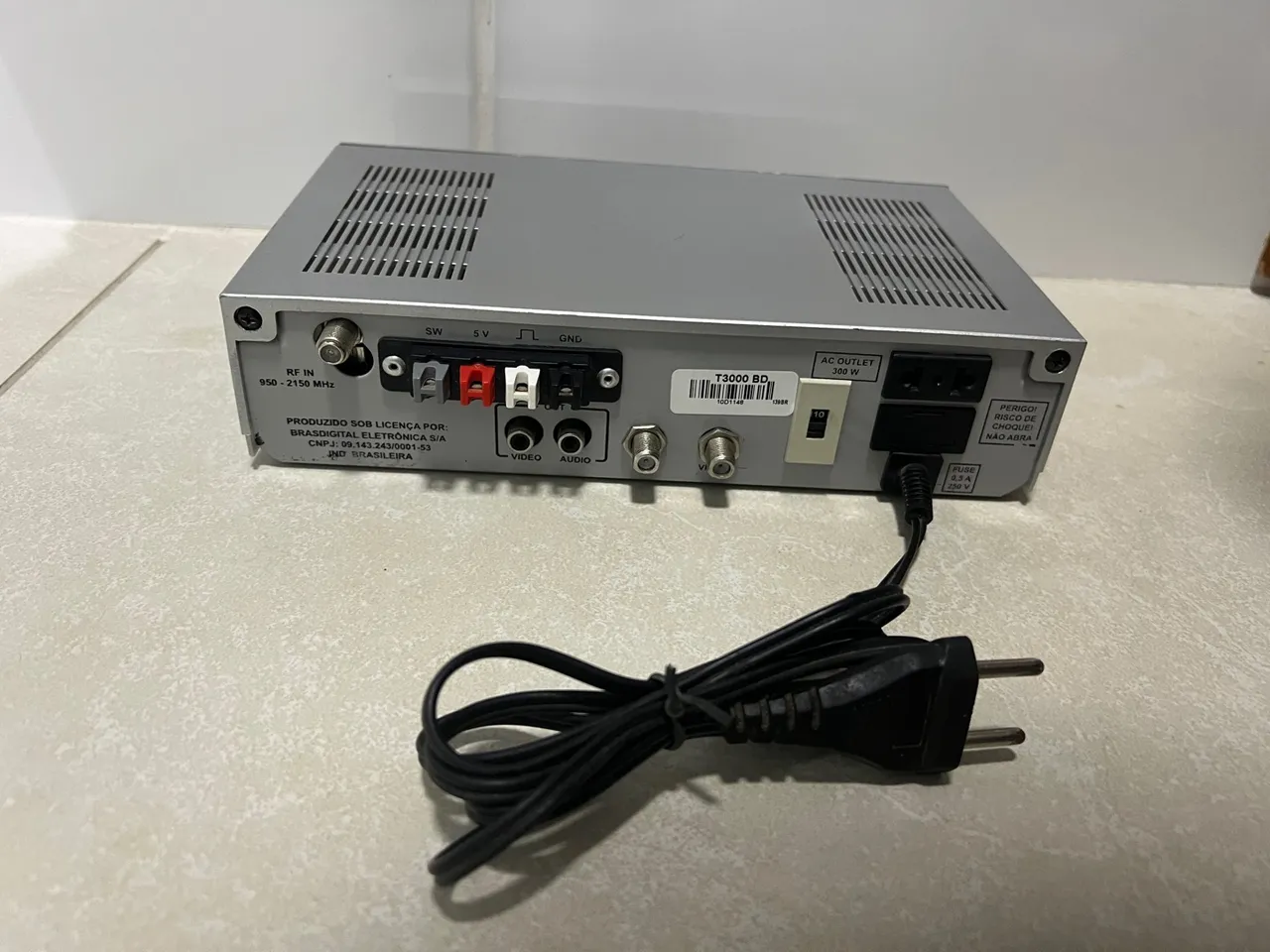Receptor de Satélite Tecsar T3000