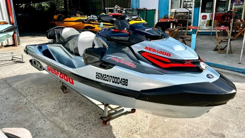 Jet Ski Seadoo RXT -X 300 2018 + Up grade Remanp Potência + JBL bombox 3 pluss