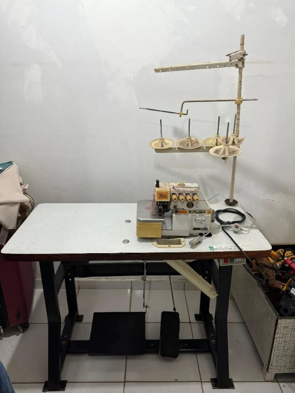 MAQUINA DE COSTURAR INTERLOCK - Foto 2