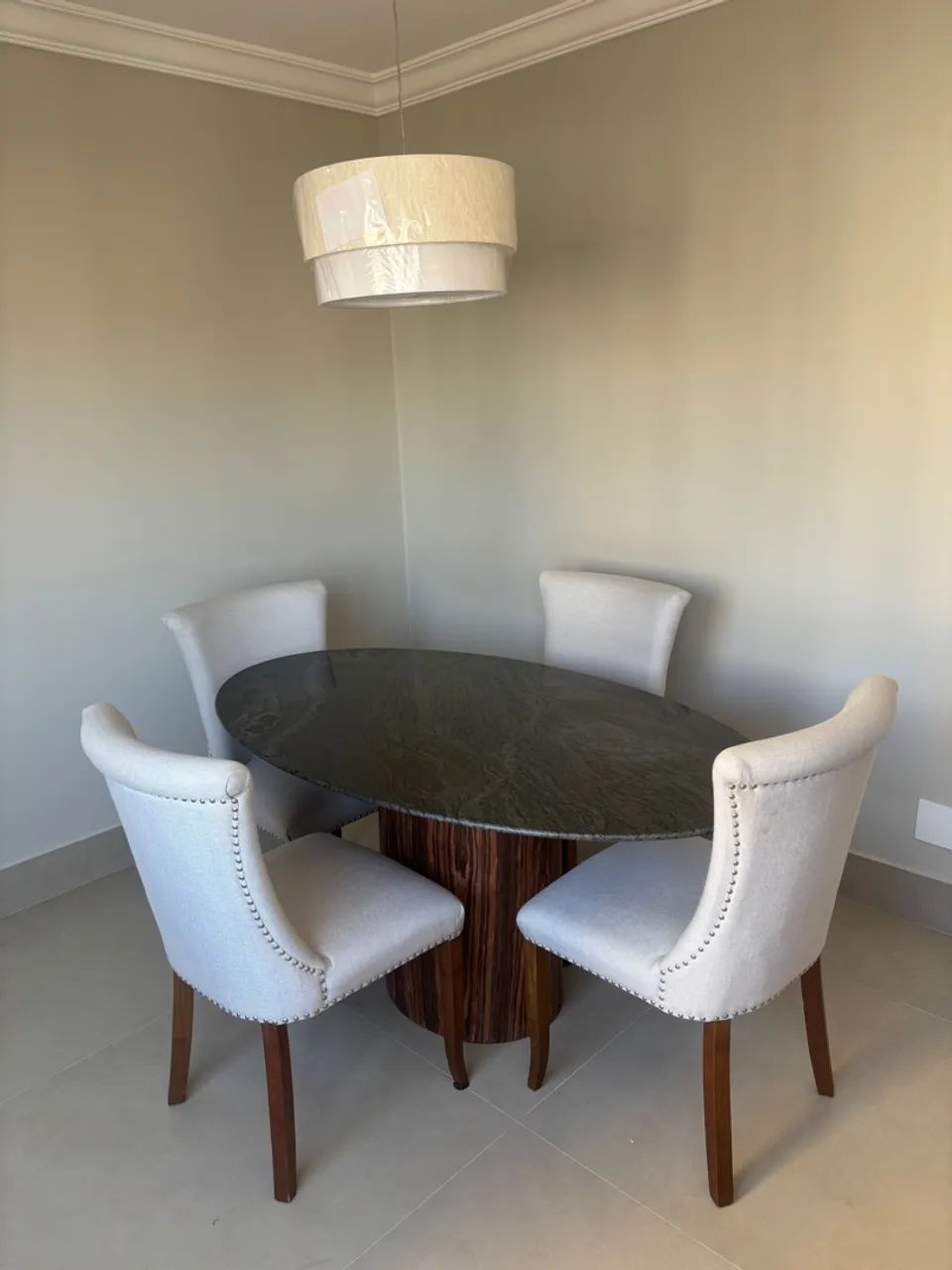 Mesa saarinen verde Guatemala 1,30X0,70  - Foto 3