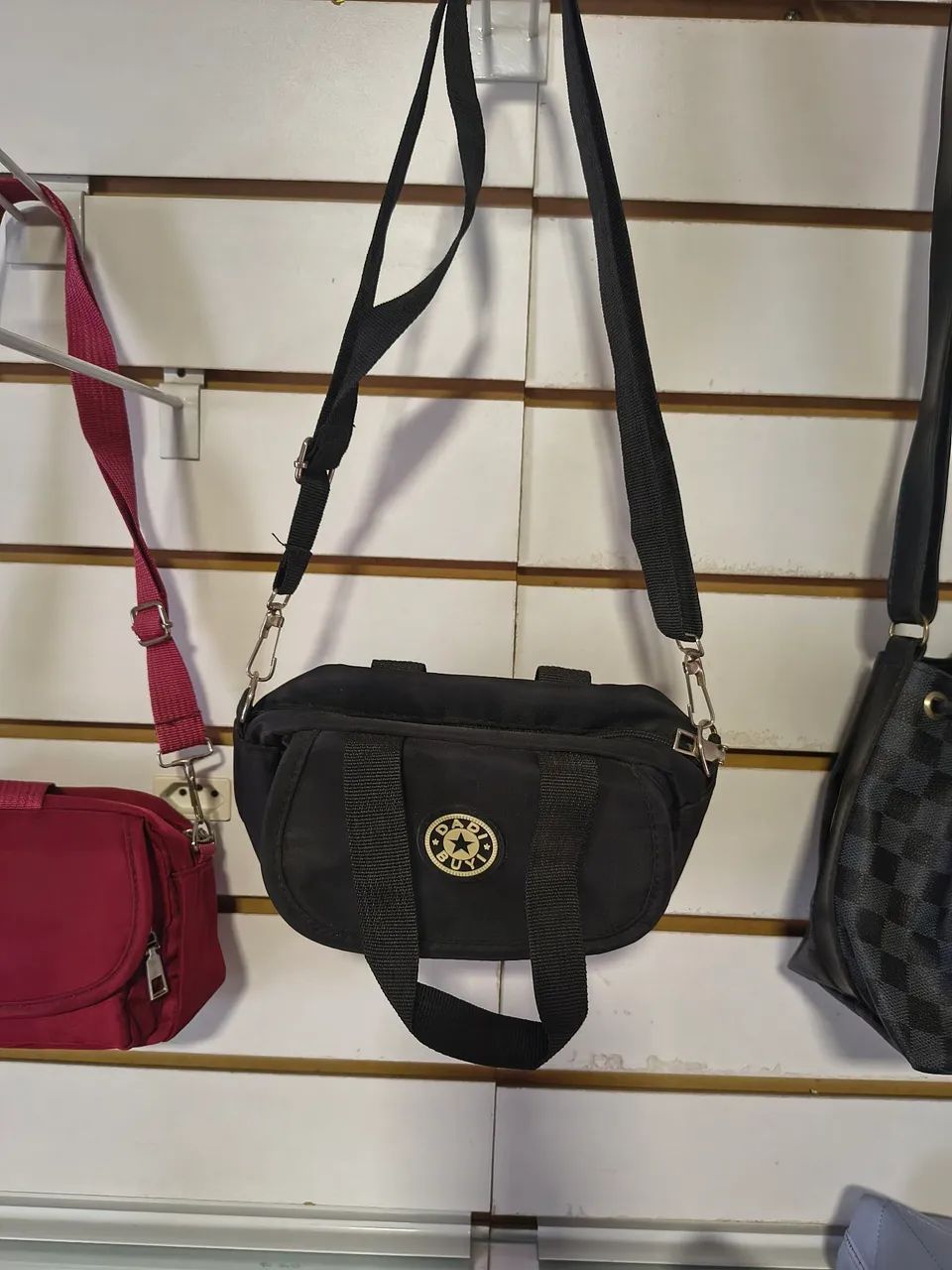 Bolsas qualquer modelo por $25 unidade  - Foto 5