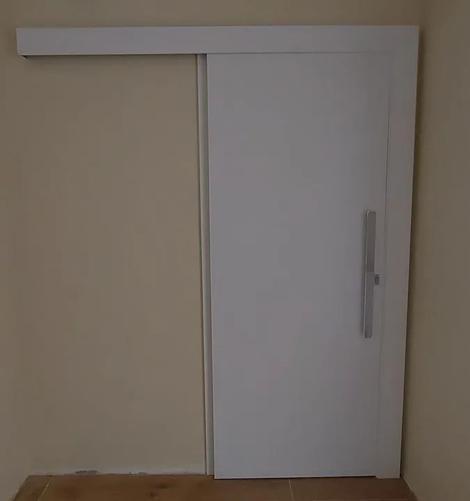 Colocador / Instalador de portas de madeira. (mão de obra) - Foto 4