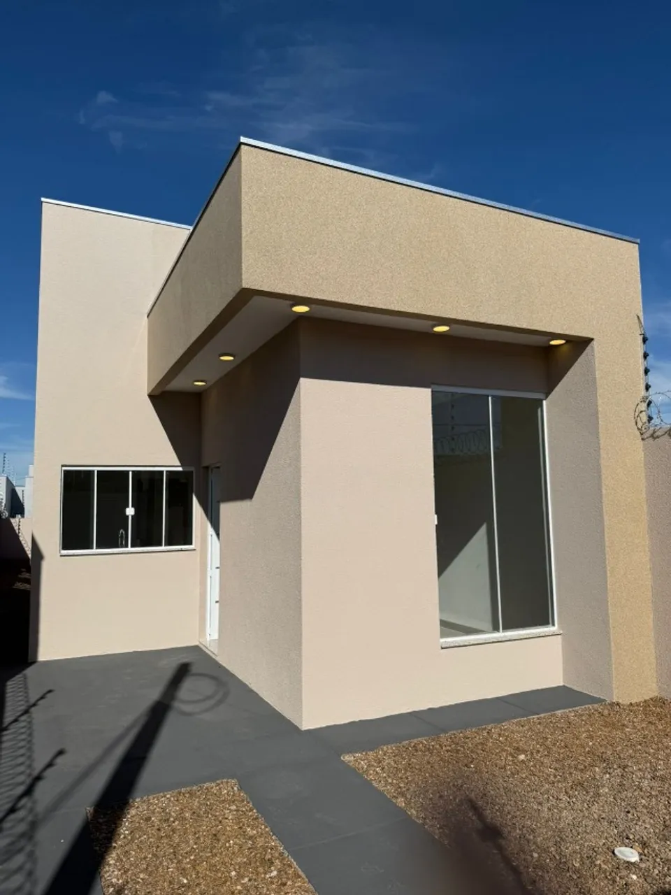 Casa à venda com 2 quartos em Três Lagoas/MS