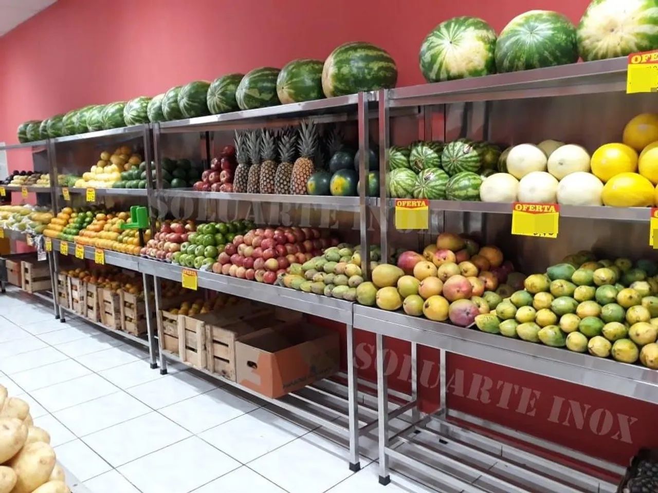 Estantes de aço inox para supermercado e hortifruti 