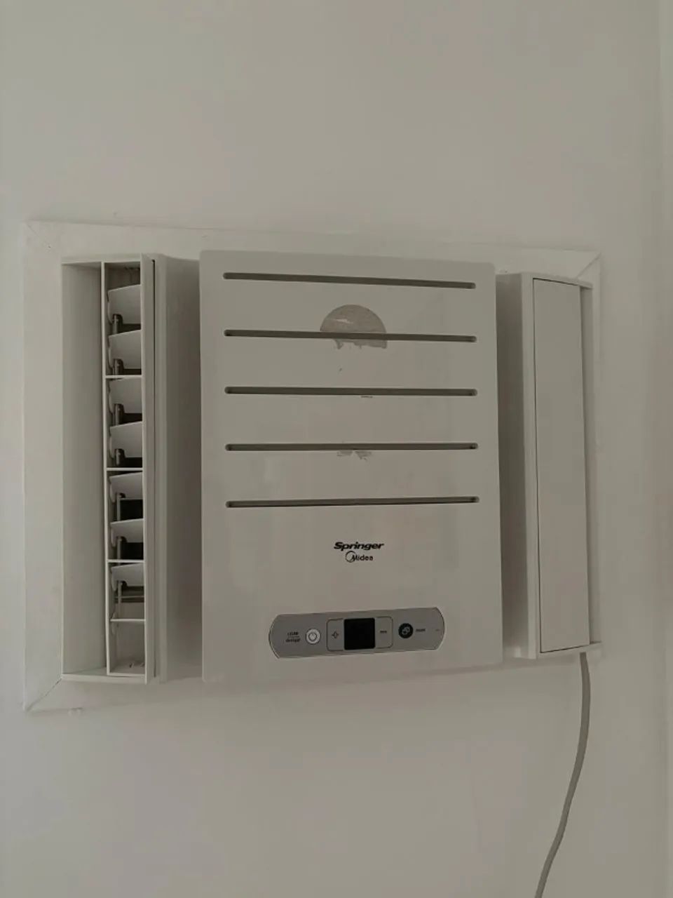 Ar Condicionado Janela Springer Midea 7500 BTU Eletrônico - Foto 2