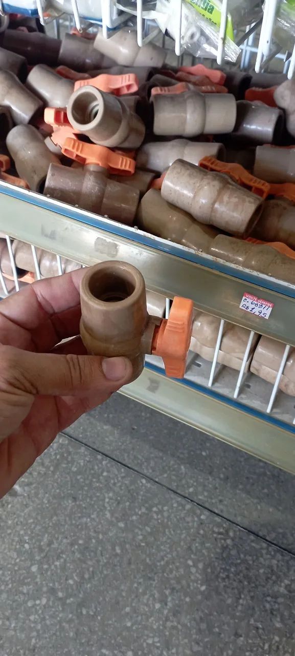 Torneira de passagem 25 mm  - Foto 3