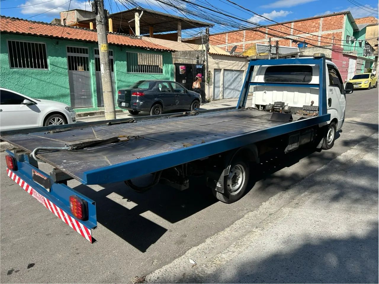 Caminhão Kia Bongo Plataforma reboque ar condicionado  - Foto 2