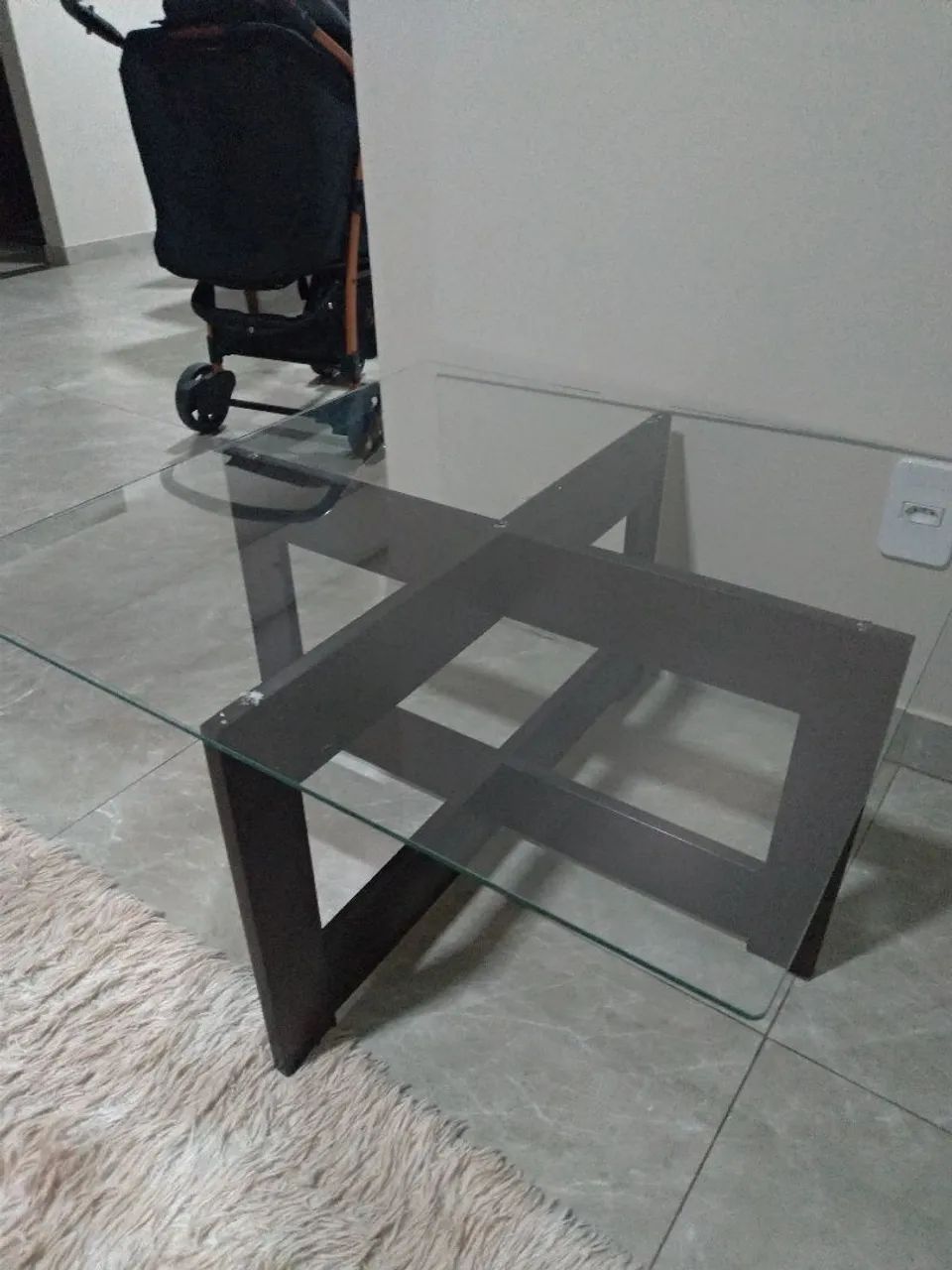 Vendo rack com mesa de centro sala64243395357313123