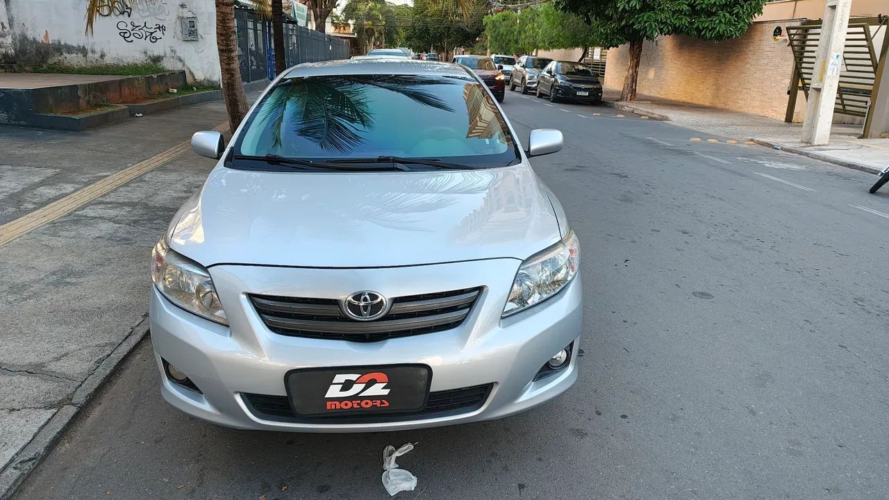 COROLLA GLi 1.8 AUTOMÁTICO ANO MODELO 2011 PRATA FLEX ORIGINAL SUPER CONSERVADO  - Foto 4