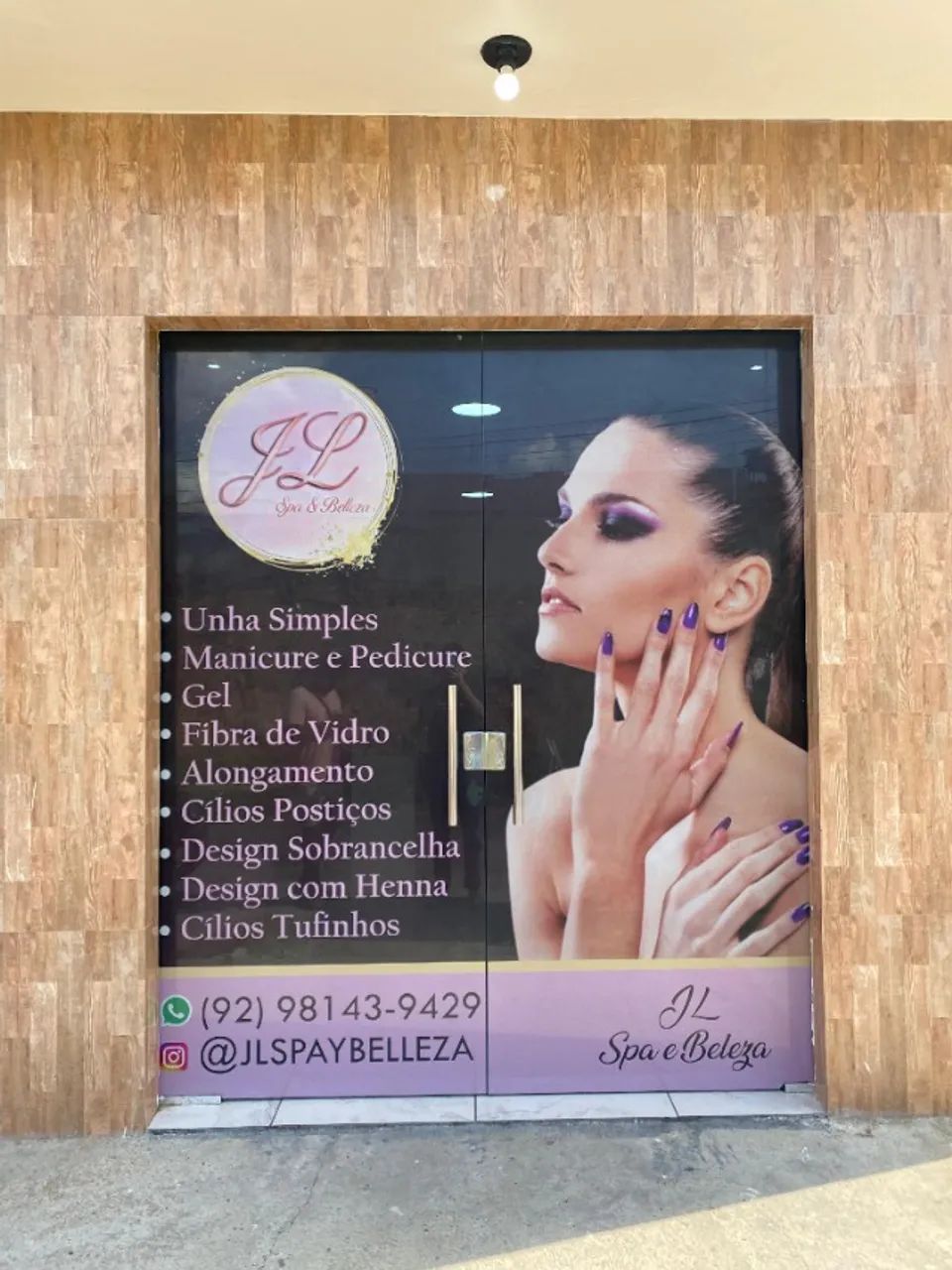Adesivo perfurado para seu negócio - Foto 5