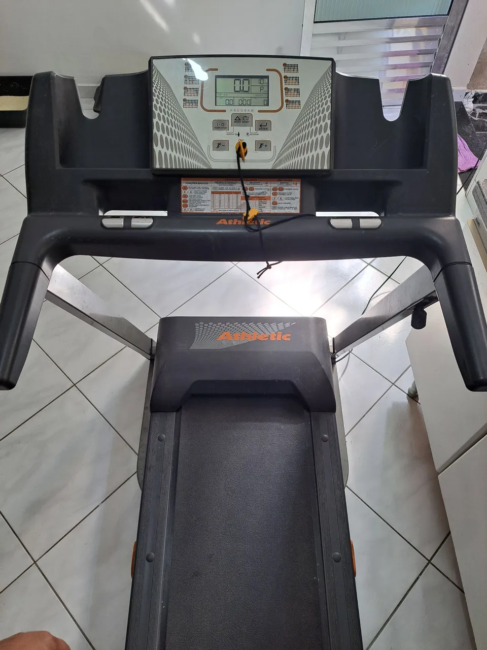 Esteira Athletic Advanced 520EE