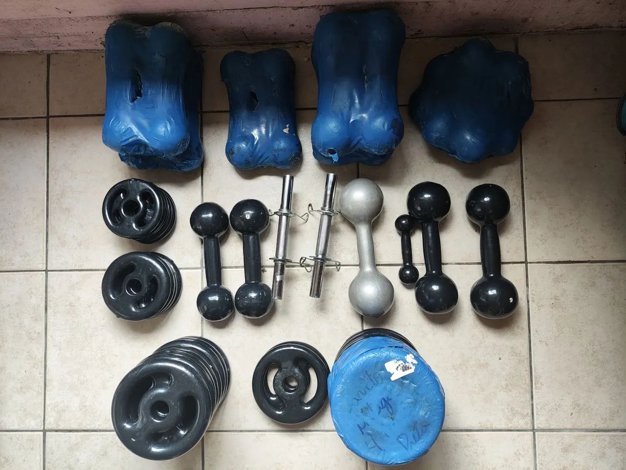Kit de Halteres e Anilhas para Treino em Casa