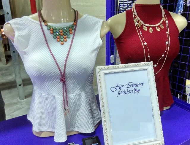 Lote de Blusas Peplum (200)