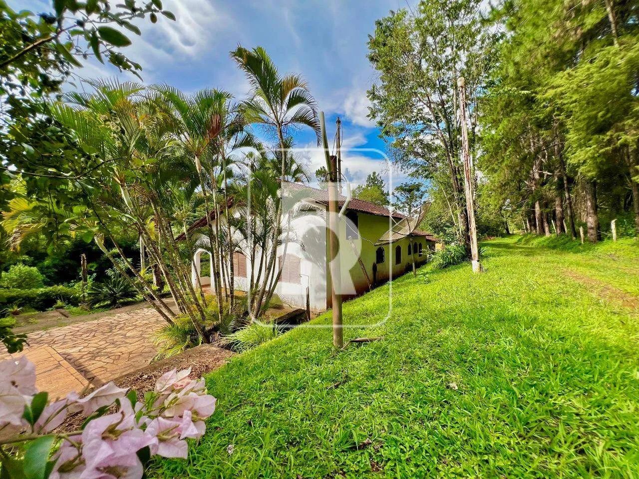 Sítio à venda, 3 quartos, 2 suítes, 2 vagas, Área Rural de Congonhas - Congonhas/MG