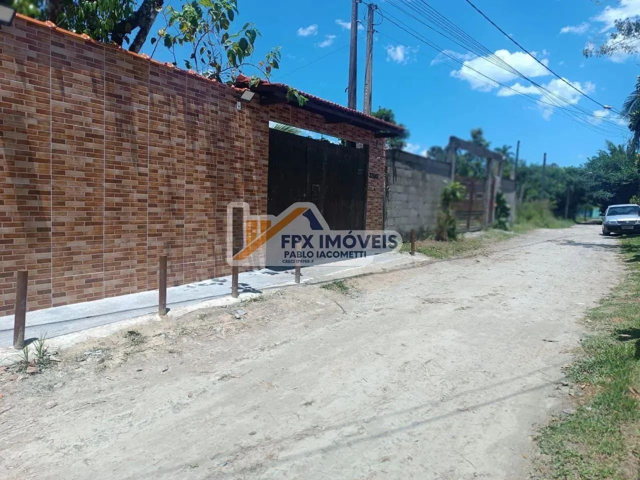 Chácara para Venda em Mongaguá, Jardim Leonor, 1 dormitório, 2 banheiros, 3 vagas
