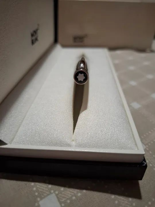 Caneta MONTBLANC NOVA e ORIGINAL - Foto 2