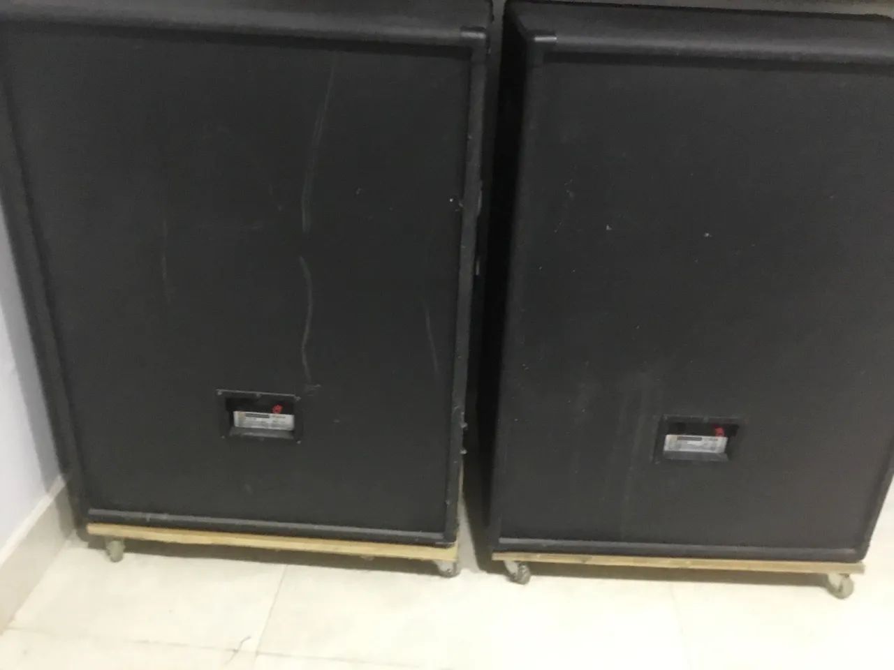 Caixas de Som JBL Profissionais TR 126 - Foto 2
