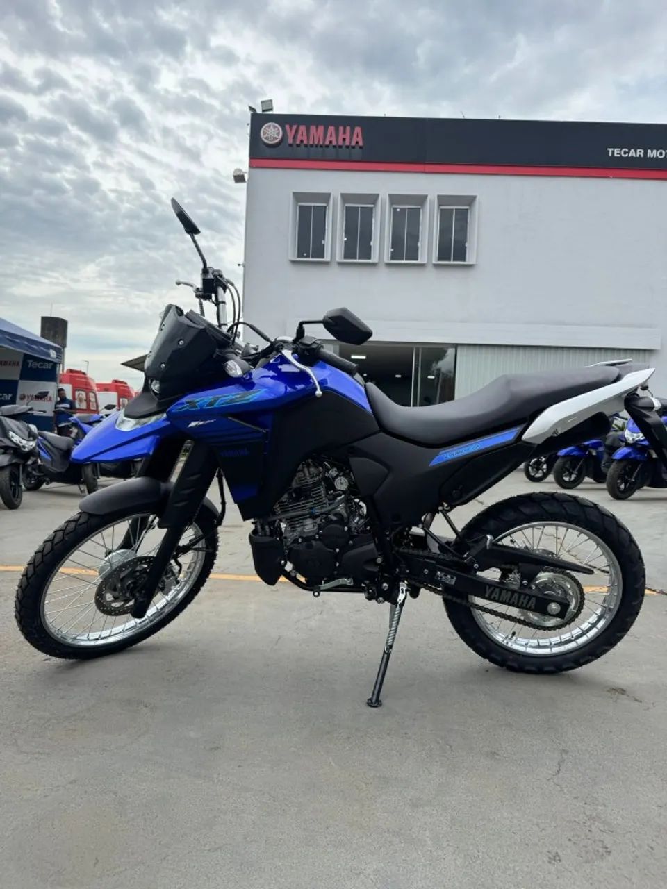 IMPERDÍVEL! LANDER 250 CONNECTED 0KM COM DESCONTO    