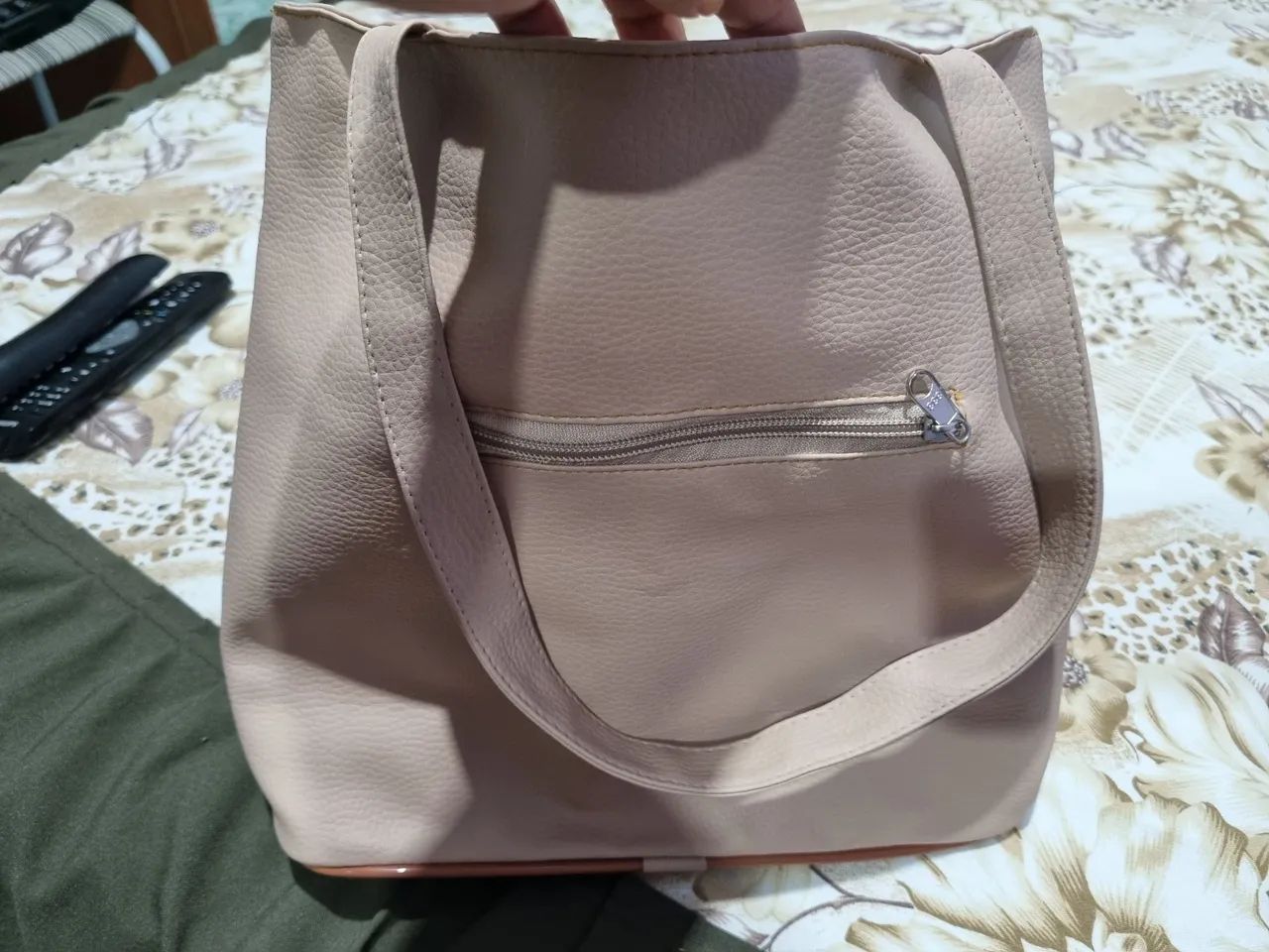 Bolsa Feminina Gazz - Elegância e Estilo - Foto 3