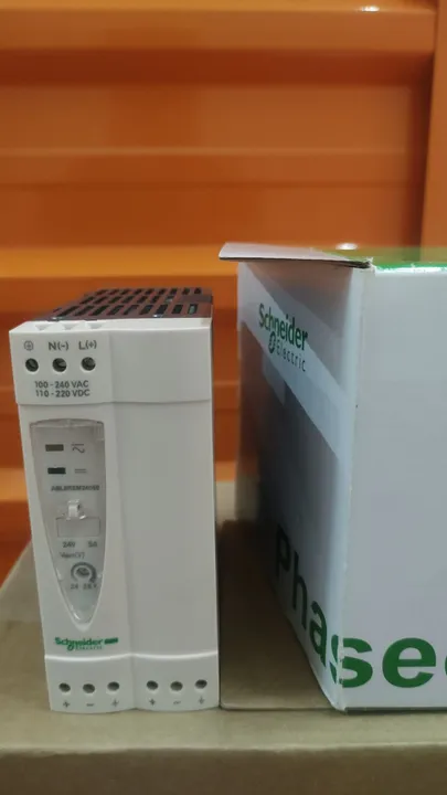 Fonte alimentadora NOVA Schneider Electric 100-240 VAC