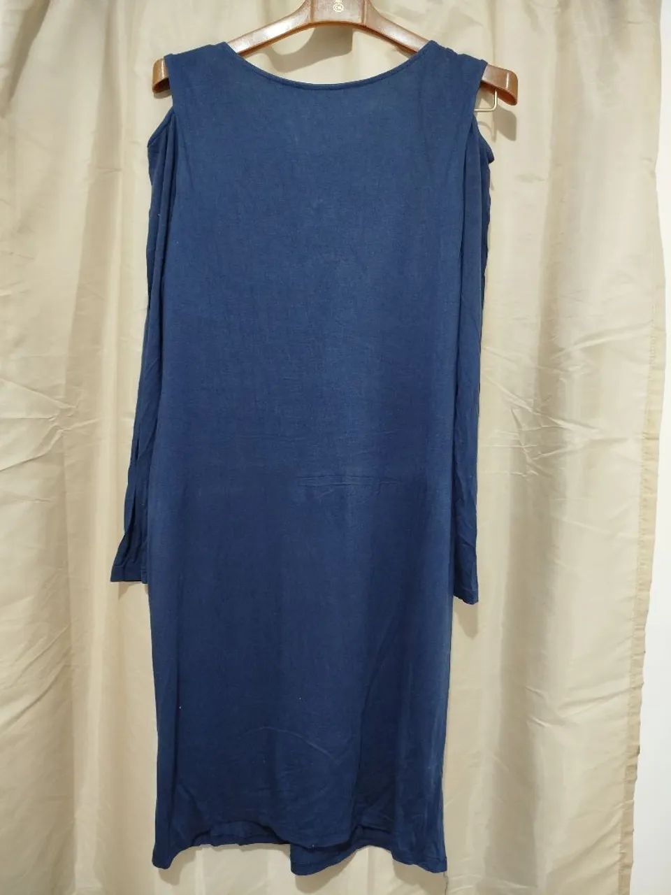 Vestido azul com detalhes no busto - Foto 2