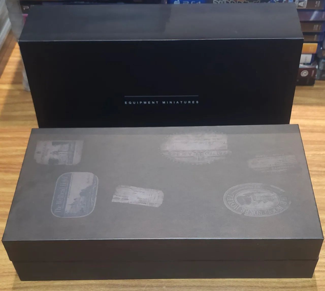 Resident Evil 8 Miniaturas de Equipamentos Original do jogo colecionavel - Foto 4