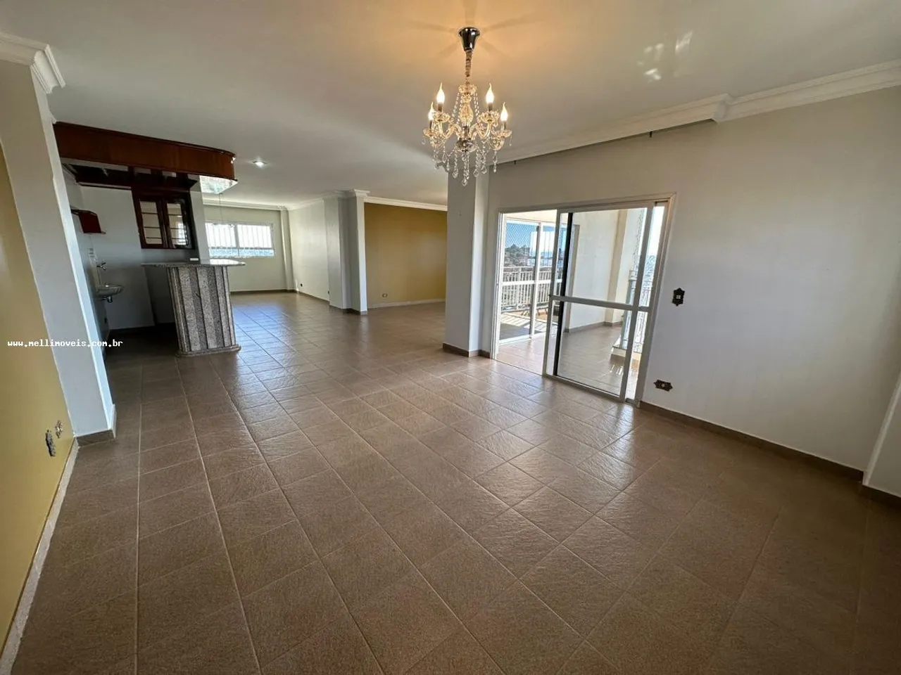 Apartamento para Venda em Presidente Prudente, Centro, 4 dormitórios, 4 suítes, 5 banheiro
