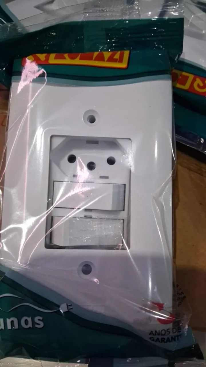 vendo tomadas 2 + 1 romazi - Foto 2