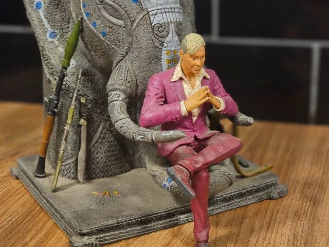 Action Figure Pagan Min Colecionador - Foto 3