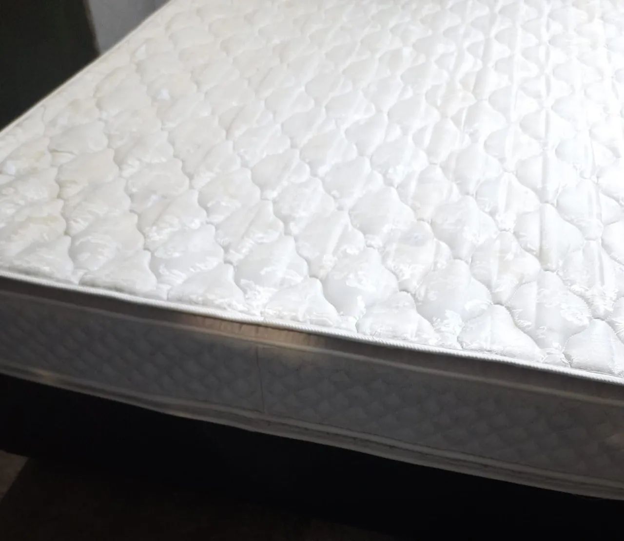 Colchão com Base Box - Aceito Cartão 