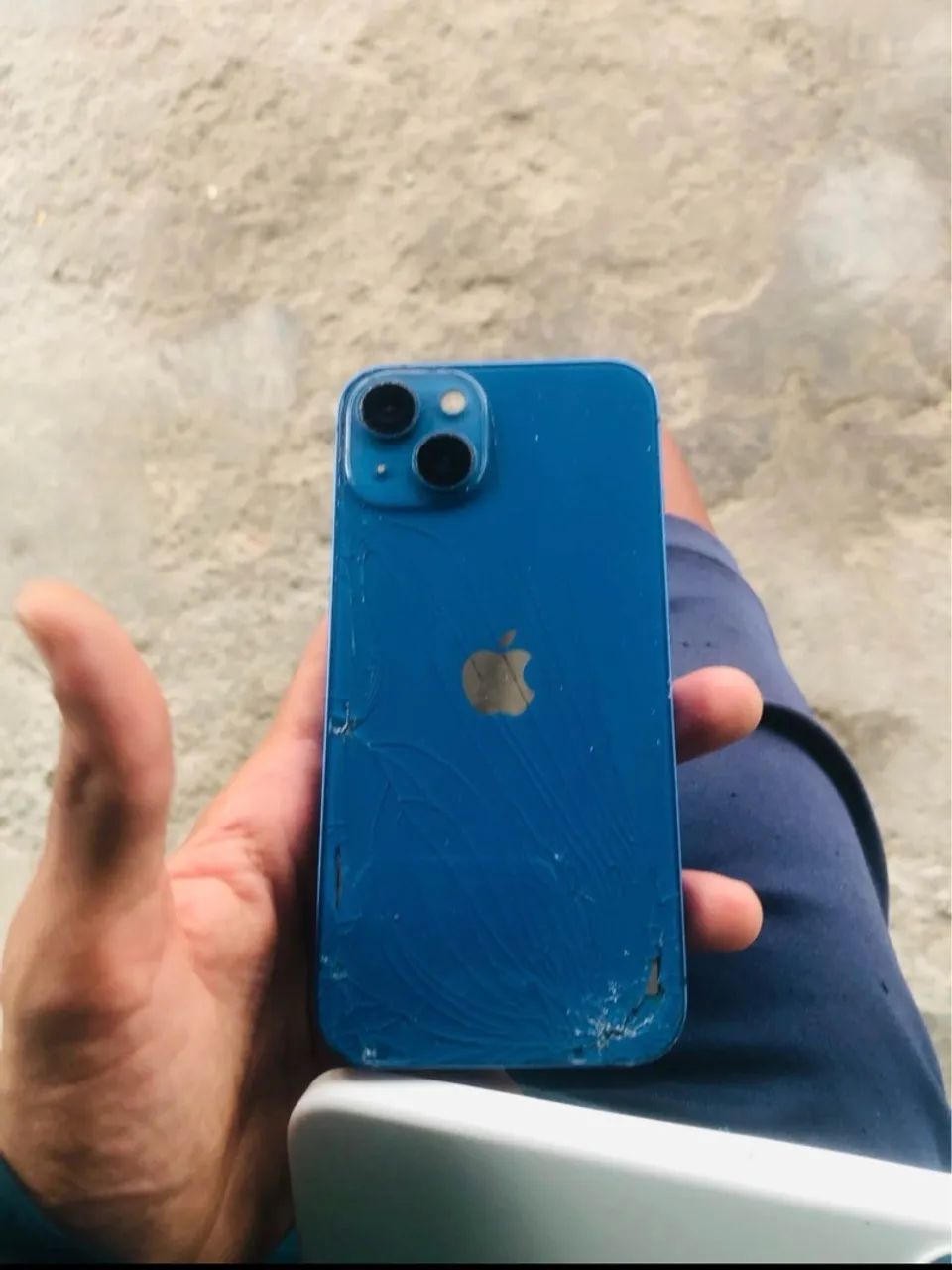 iPhone 13  - Foto 3