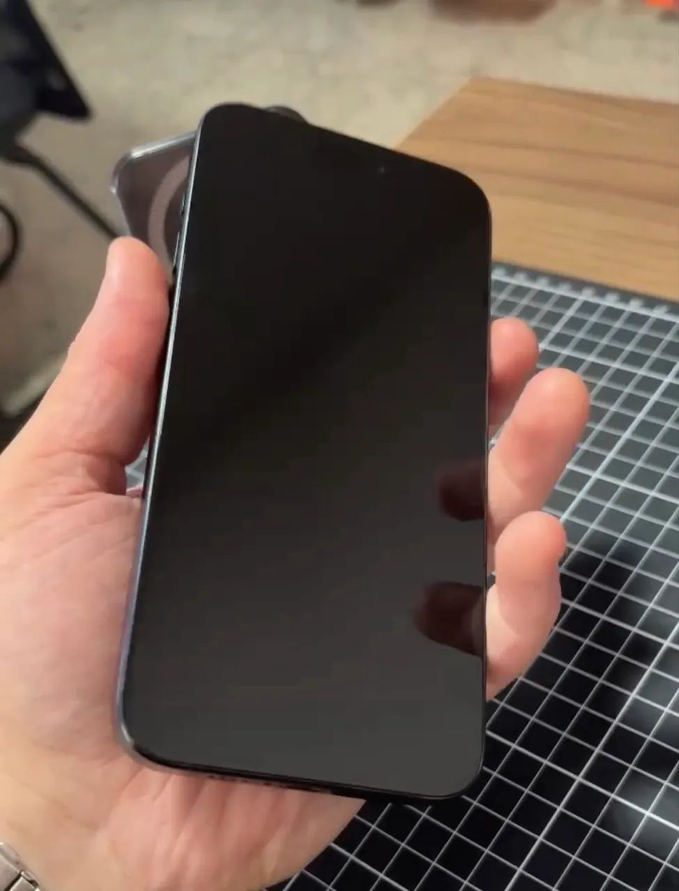 iPhone 15 pro max - Foto 2