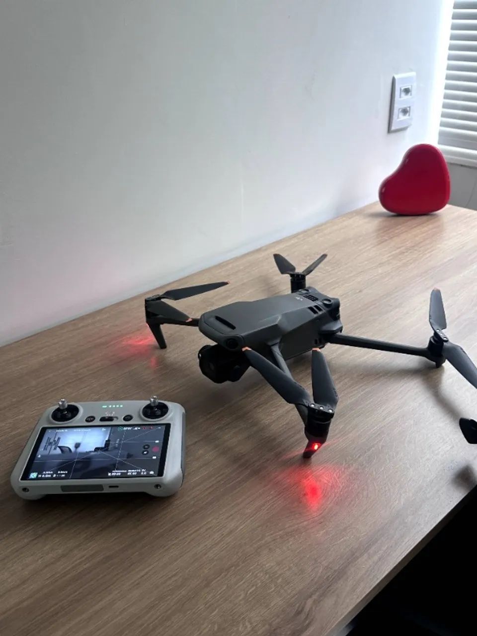 DRONE DJI MAVIC CLASSIC + CONTROLE REMOTO - Foto 4